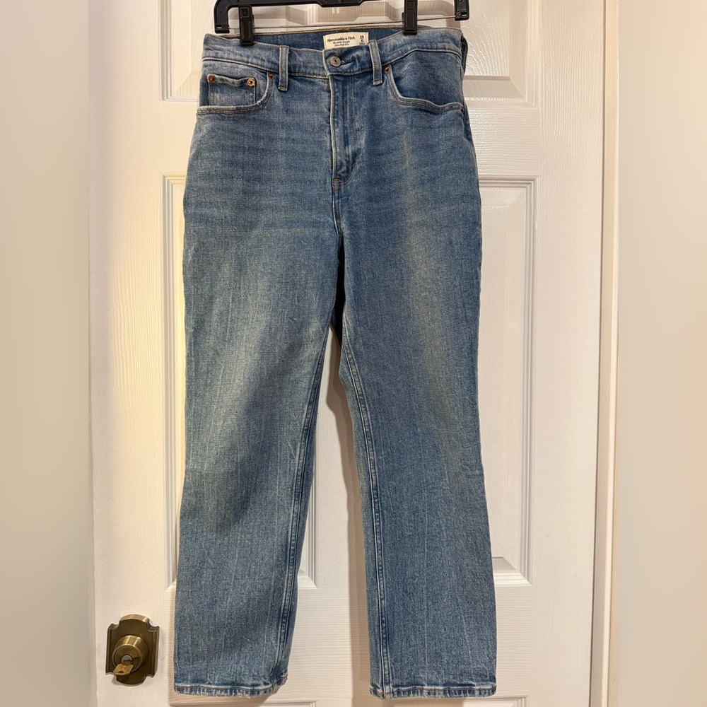 Abercrombie & Fitch Straight Ankle Women's Jeans